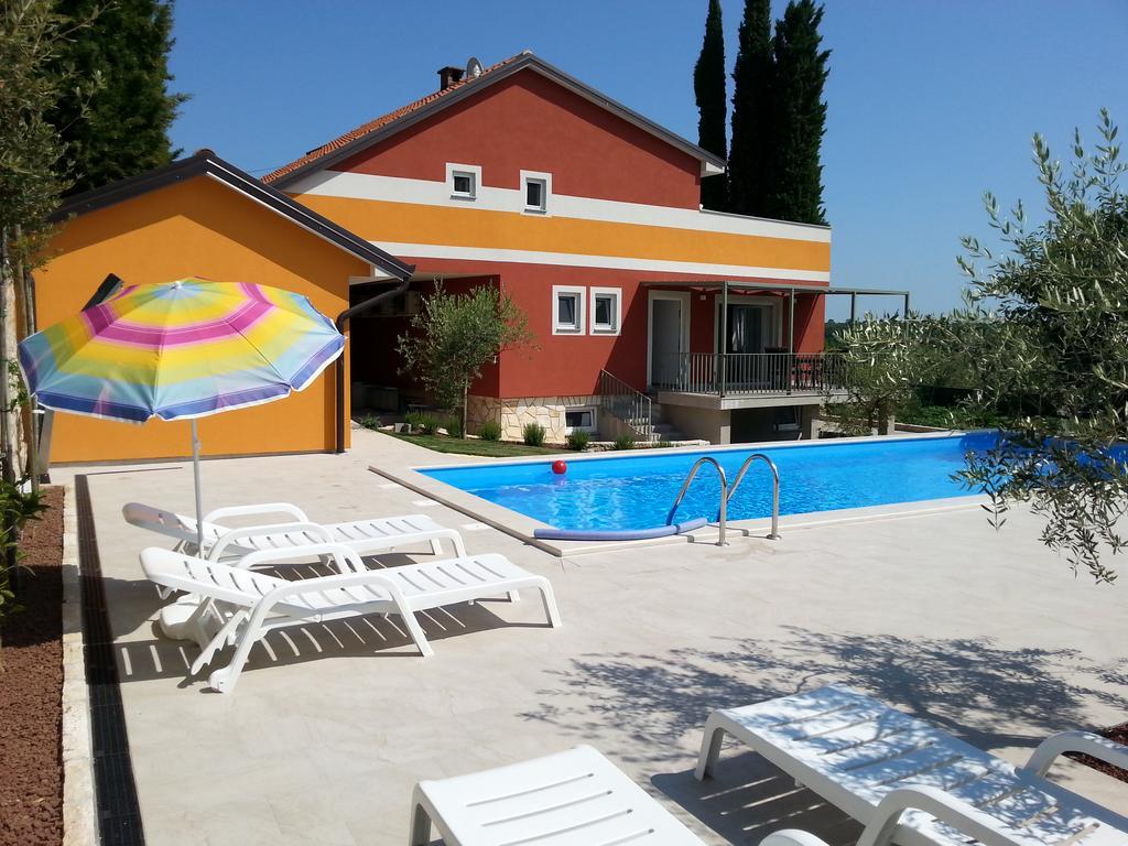 Summer Delight Apartments Savudrija Kültér fotó